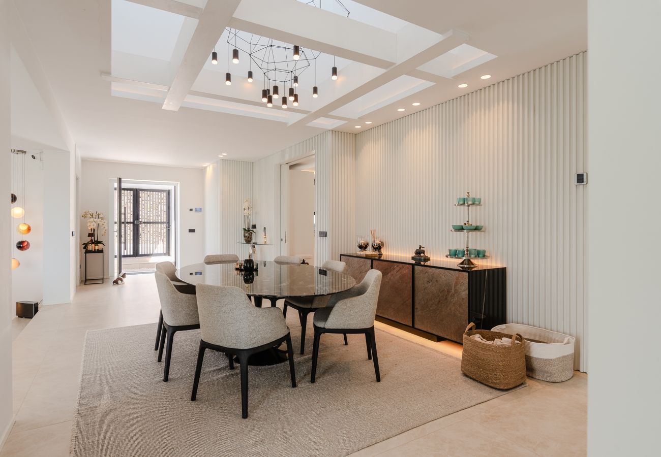 Villa in Marbella - Luxury villa | private heated pool* &  jacuzzi