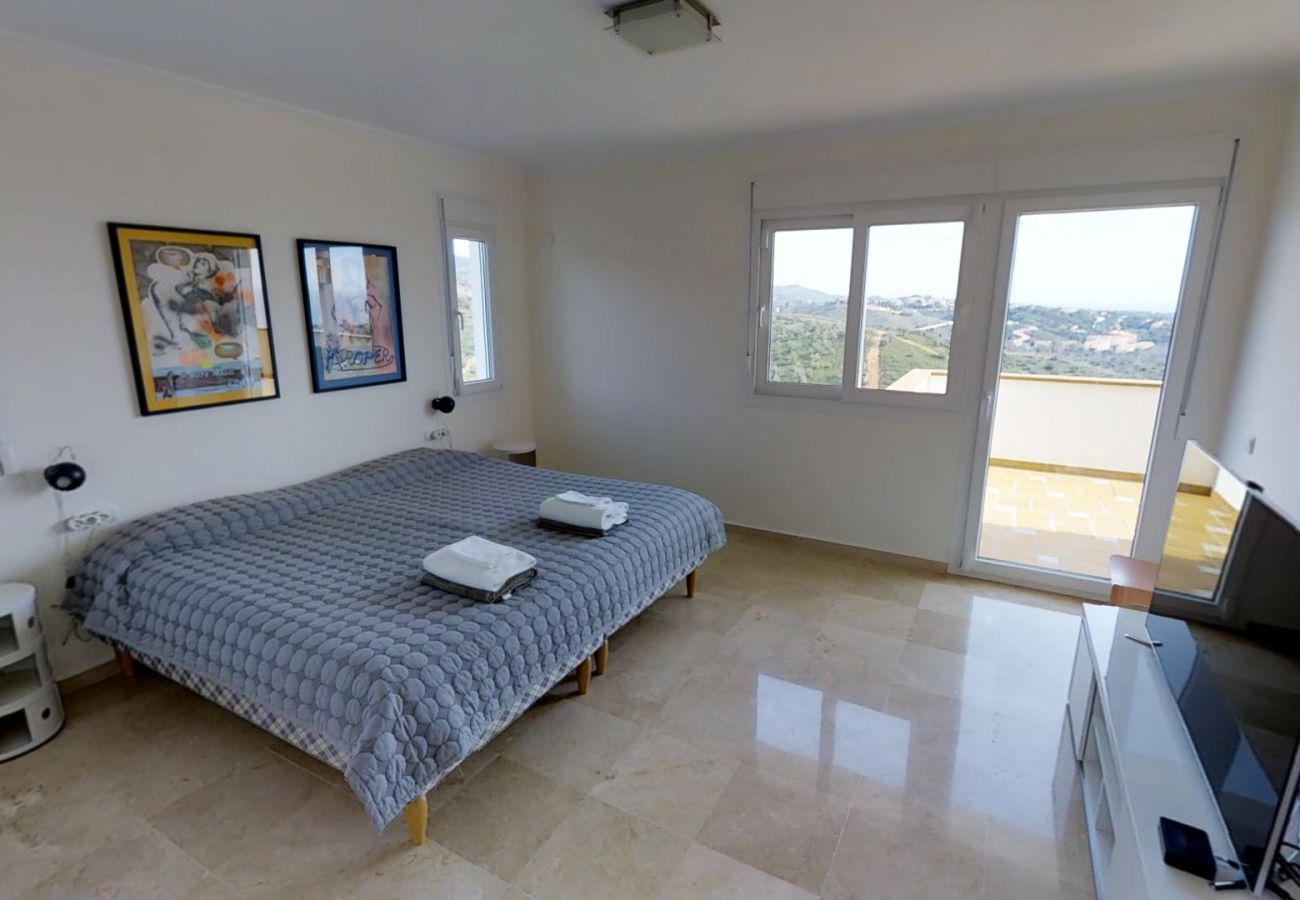 Villa in Marbella - Spacious villa with great outdoor area