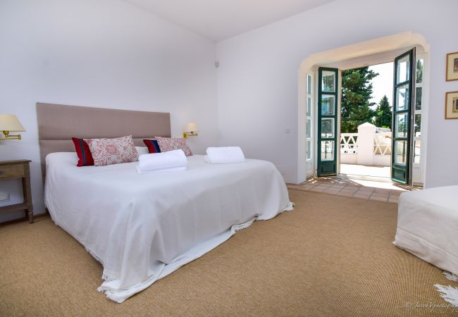 Villa in Marbella - 20000 - Tolle Villa im Kolonialstil Villa in Marbella - 20000 - Tolle Villa im Kolonialstil