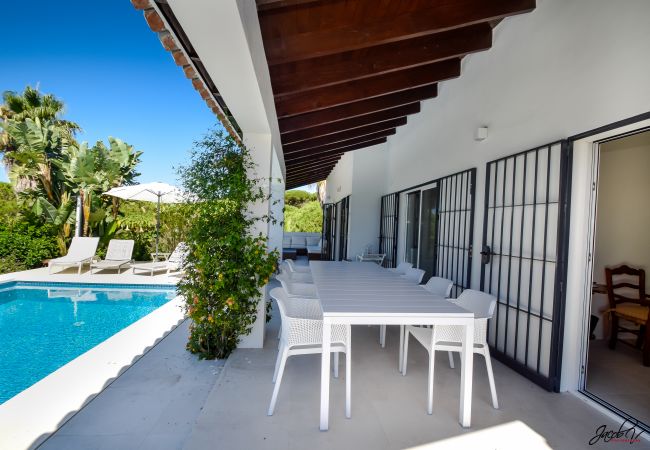 Villa in Marbella - 8738 - GREAT VILLA NEAR BEACH & MARBELLA Villa in Marbella - 8738 - GREAT VILLA NEAR BEACH & MARBELLA