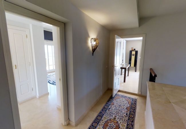 Ferienwohnung in Marbella - Wunderschönes Penthouse Los Monteros  Ferienwohnung in Marbella - Wunderschönes Penthouse Los Monteros