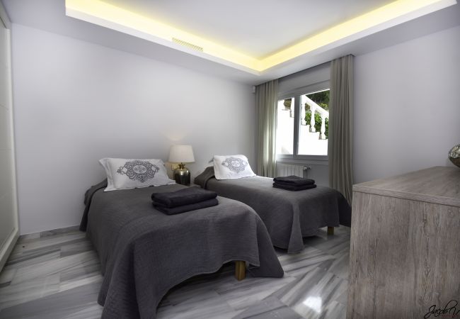 Villa in Marbella - Super Villa - Nahe Strand Beheizter Pool Villa in Marbella - Super Villa - Nahe Strand Beheizter Pool