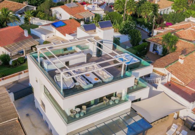 Villa in Marbella - 21220 - ATEMBERAUBENDE FRONTLINIE STRANDVILLA Villa in Marbella - 21220 - ATEMBERAUBENDE FRONTLINIE STRANDVILLA