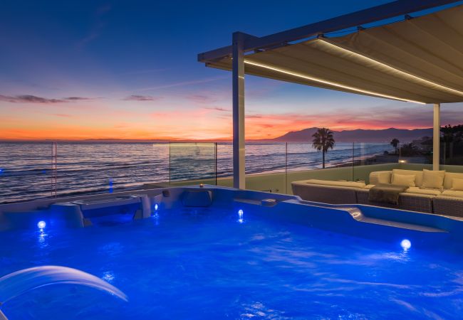 Villa in Marbella - 21220 - ATEMBERAUBENDE FRONTLINIE STRANDVILLA Villa in Marbella - 21220 - ATEMBERAUBENDE FRONTLINIE STRANDVILLA