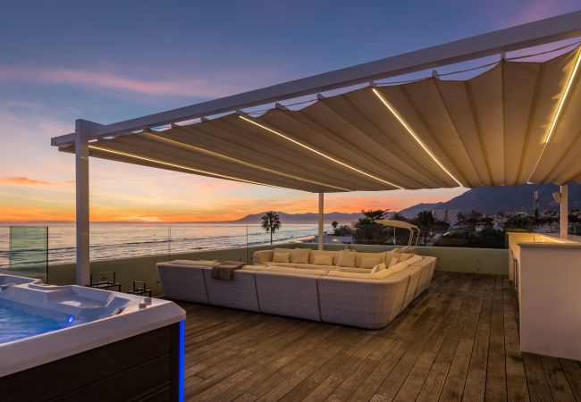 Villa in Marbella - 21220 - ATEMBERAUBENDE FRONTLINIE STRANDVILLA Villa in Marbella - 21220 - ATEMBERAUBENDE FRONTLINIE STRANDVILLA