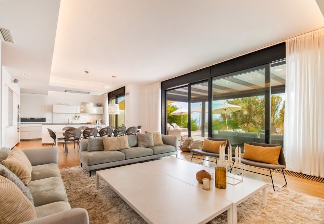 Villa in Marbella - 21220 - ATEMBERAUBENDE FRONTLINIE STRANDVILLA Villa in Marbella - 21220 - ATEMBERAUBENDE FRONTLINIE STRANDVILLA