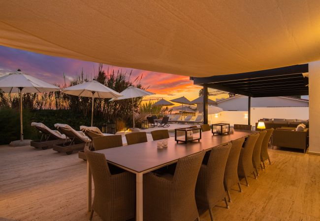 Villa in Marbella - 21220 - ATEMBERAUBENDE FRONTLINIE STRANDVILLA Villa in Marbella - 21220 - ATEMBERAUBENDE FRONTLINIE STRANDVILLA