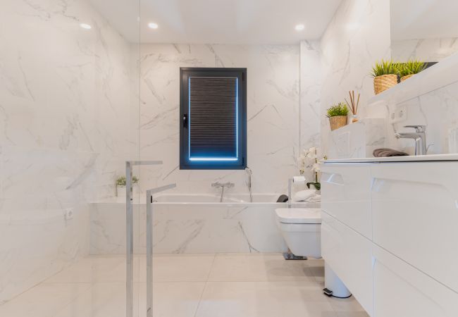 Villa in Marbella - 20944 - WONDERFUL VILLA NEAR BEACH Villa in Marbella - 20944 - WONDERFUL VILLA NEAR BEACH