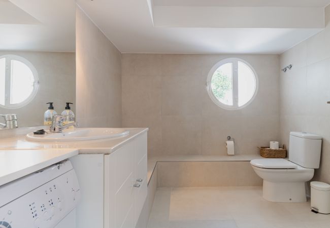 Villa in Marbella - 20944 - WONDERFUL VILLA NEAR BEACH Villa in Marbella - 20944 - WONDERFUL VILLA NEAR BEACH