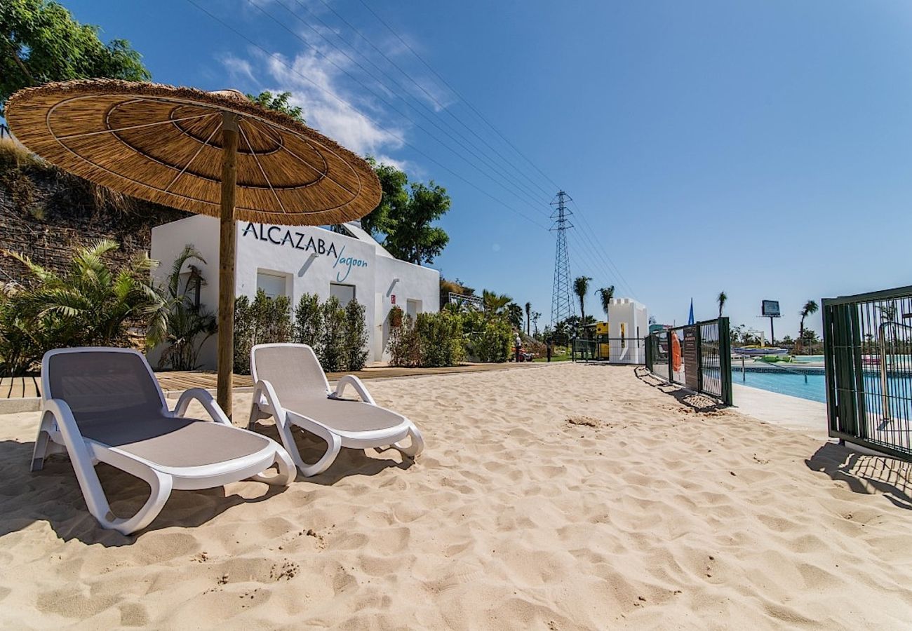 Ferienwohnung in Casares - AL-401 2 BEDROOM Apartment in Estepona - Alcazaba Lagoon
