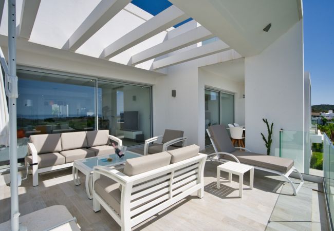 Ferienwohnung in Casares - AL-1112 2 BEDROOM in Estepona - Alcazaba 2 BEDROOM Apartment in Estepona - Alcazaba Lagoon Ferienwohnung in Casares - AL-1112 2 BEDROOM in Estepona - Alcazaba 2 BEDROOM Apartment in Estepona - Alcazaba Lagoon