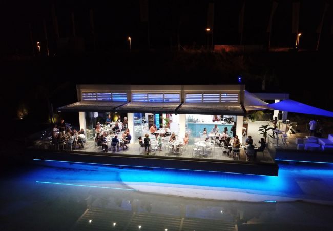 Ferienwohnung in Casares - AL-1514 3 BEDROOM Apartment in Estepona - Alcazaba Lagoon Ferienwohnung in Casares - AL-1514 3 BEDROOM Apartment in Estepona - Alcazaba Lagoon