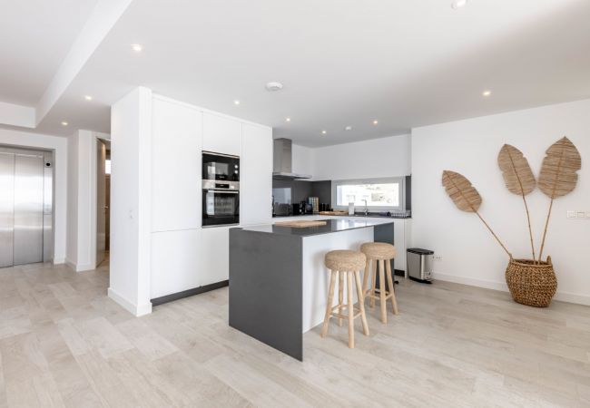 Ferienwohnung in Casares - AL-1321 3 BEDROOM Penthouse in Estepona - Alcazaba Lagoon Ferienwohnung in Casares - AL-1321 3 BEDROOM Penthouse in Estepona - Alcazaba Lagoon