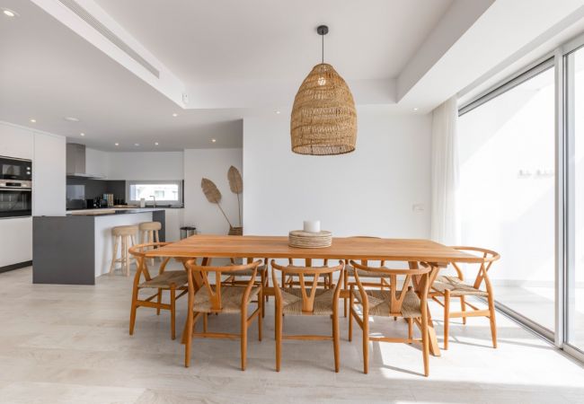 Ferienwohnung in Casares - AL-1321 3 BEDROOM Penthouse in Estepona - Alcazaba Lagoon Ferienwohnung in Casares - AL-1321 3 BEDROOM Penthouse in Estepona - Alcazaba Lagoon