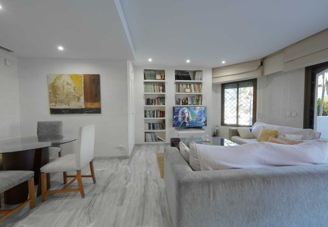 Ferienwohnung in Marbella - 1104 Charmantes Strandapartment am Golden Beach Ferienwohnung in Marbella - 1104 Charmantes Strandapartment am Golden Beach