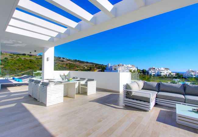 Ferienwohnung in Estepona - 2288 Luxuspenthouse mit privatem Pool auf der Dachterrasse Ferienwohnung in Estepona - 2288 Luxuspenthouse mit privatem Pool auf der Dachterrasse