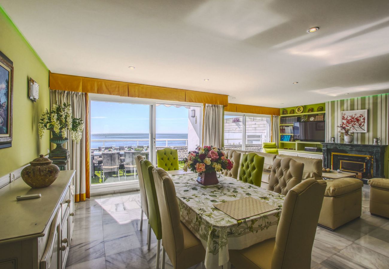 Ferienwohnung in Marbella - 1149 Atemberaubendes Duplex-Penthouse mit Panoramablick auf das Meer