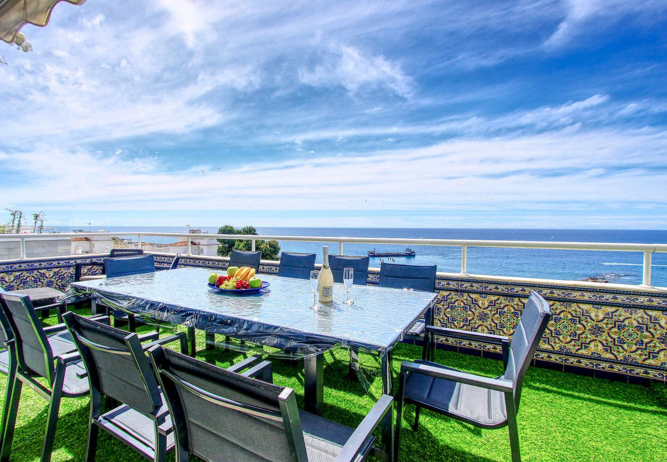 Ferienwohnung in Marbella - 1149 Atemberaubendes Duplex-Penthouse mit Panoramablick auf das Meer