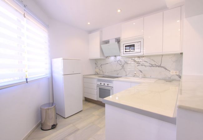 Ferienwohnung in Marbella - 1108 Luxuriöse Apartments am Golden Beach mit atemberaubender Aussicht Ferienwohnung in Marbella - 1108 Luxuriöse Apartments am Golden Beach mit atemberaubender Aussicht