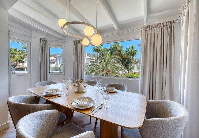 Ferienwohnung in Marbella - 1081 Luxuriöses Penthouse am Strand mit Whirlpool Ferienwohnung in Marbella - 1081 Luxuriöses Penthouse am Strand mit Whirlpool