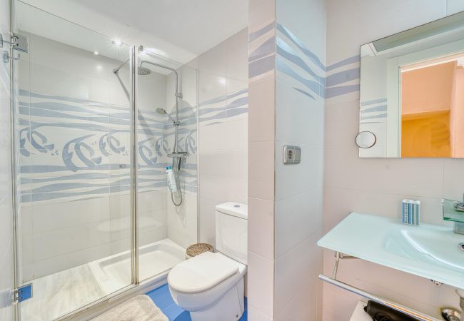 Ferienhaus in Marbella - 1107 Familienstrandhaus mit Pool in sicherem Komplex Ferienhaus in Marbella - 1107 Familienstrandhaus mit Pool in sicherem Komplex