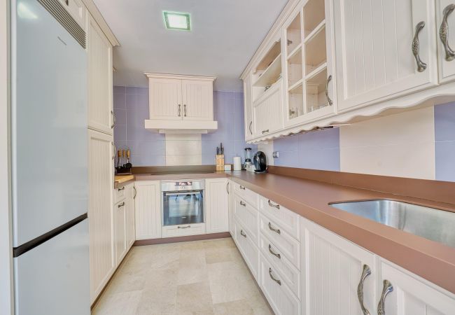 Ferienhaus in Marbella - 1107 Familienstrandhaus mit Pool in sicherem Komplex Ferienhaus in Marbella - 1107 Familienstrandhaus mit Pool in sicherem Komplex