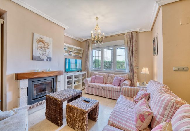 Ferienhaus in Marbella - 1107 Familienstrandhaus mit Pool in sicherem Komplex Ferienhaus in Marbella - 1107 Familienstrandhaus mit Pool in sicherem Komplex