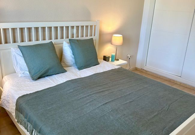 Villa in Marbella - 1100 Atemberaubende Strandvilla in Marbesa mit Gartenpool Villa in Marbella - 1100 Atemberaubende Strandvilla in Marbesa mit Gartenpool