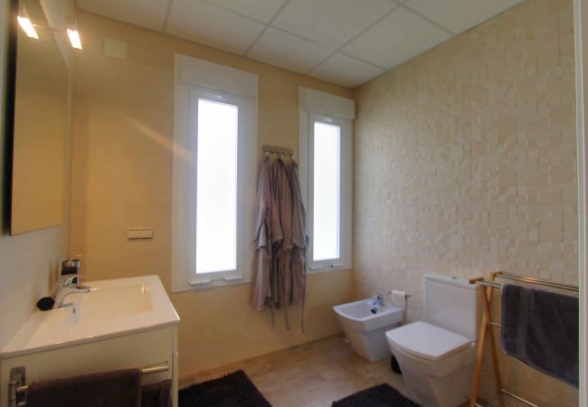 Villa in Mijas Costa - 1166 Moderne Luxusvilla mit Panoramablick auf den Golfplatz Villa in Mijas Costa - 1166 Moderne Luxusvilla mit Panoramablick auf den Golfplatz