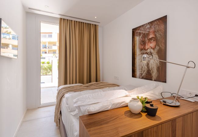 Villa in Mijas Costa - 18 PAX EINZIGARTIGE & RIESIGE LUXUSVILLA MIT BEHEIZTEM POOL, KINO/TAGUNGSRAUM & FITNESSSTUDIO IN STRANDNÄHE Villa in Mijas Costa - 18 PAX EINZIGARTIGE & RIESIGE LUXUSVILLA MIT BEHEIZTEM POOL, KINO/TAGUNGSRAUM & FITNESSSTUDIO IN STRANDNÄHE