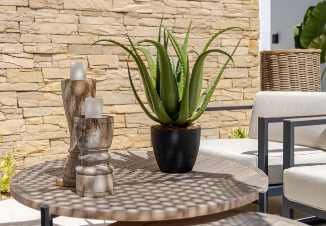 Villa in Mijas Costa - 18 PAX EINZIGARTIGE & RIESIGE LUXUSVILLA MIT BEHEIZTEM POOL, KINO/TAGUNGSRAUM & FITNESSSTUDIO IN STRANDNÄHE Villa in Mijas Costa - 18 PAX EINZIGARTIGE & RIESIGE LUXUSVILLA MIT BEHEIZTEM POOL, KINO/TAGUNGSRAUM & FITNESSSTUDIO IN STRANDNÄHE