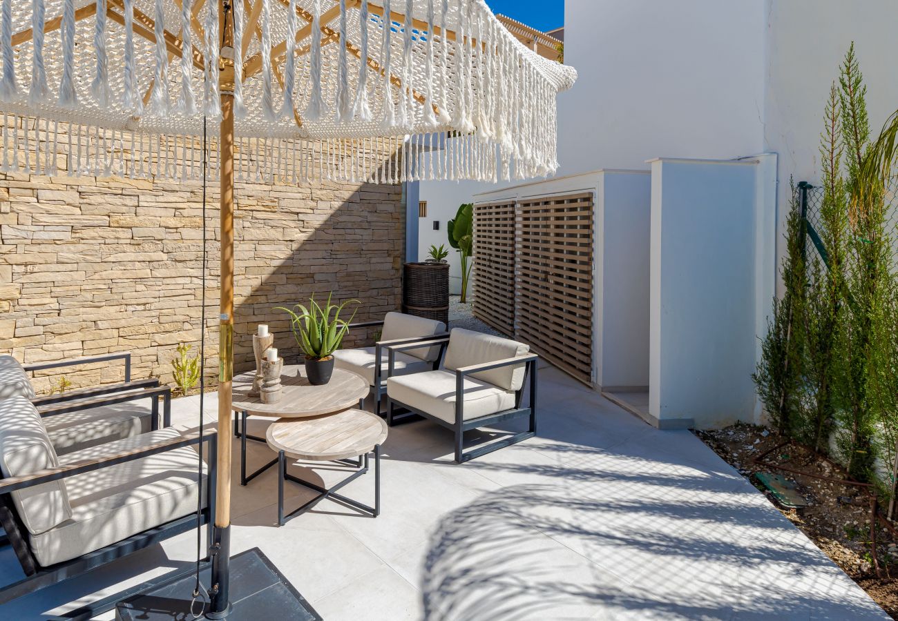 Villa in Mijas - 18 PAX EINZIGARTIGE & RIESIGE LUXUSVILLA MIT BEHEIZTEM POOL, KINO/TAGUNGSRAUM & FITNESSSTUDIO IN STRANDNÄHE
