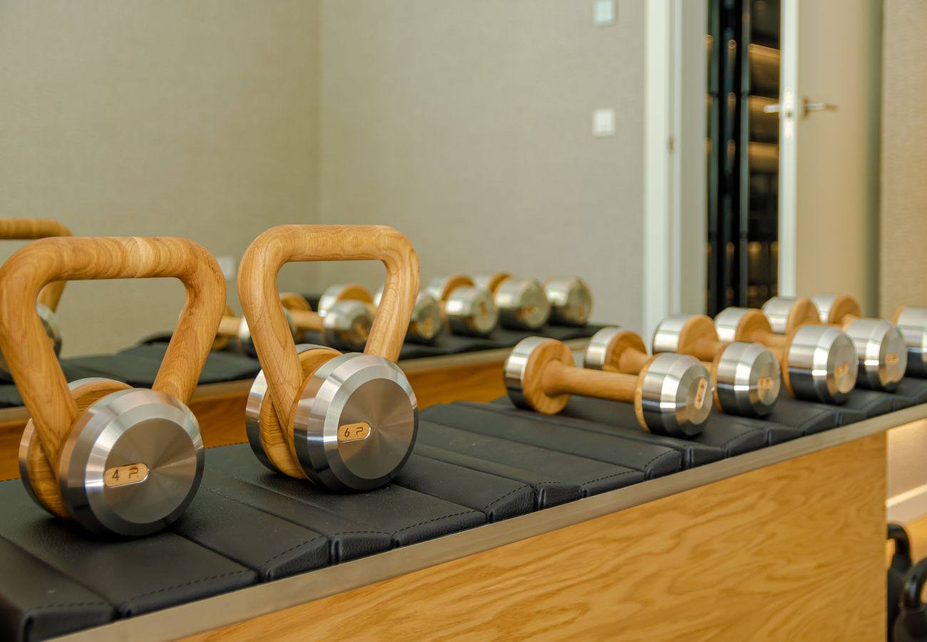 Villa in Mijas - 18 PAX EINZIGARTIGE & RIESIGE LUXUSVILLA MIT BEHEIZTEM POOL, KINO/TAGUNGSRAUM & FITNESSSTUDIO IN STRANDNÄHE