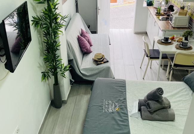 Studio in Nerja - Jimena Burriana Studio im Zentrum von Nerja Studio in Nerja - Jimena Burriana Studio im Zentrum von Nerja