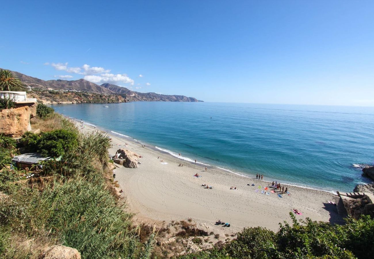 Ferienwohnung in Nerja - Jimena Maro Wohnung im Zentrum von Nerja
