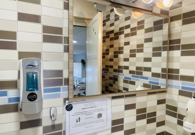 Studio in Nerja - Jimena Carabeo Studio im Zentrum von Nerja Studio in Nerja - Jimena Carabeo Studio im Zentrum von Nerja