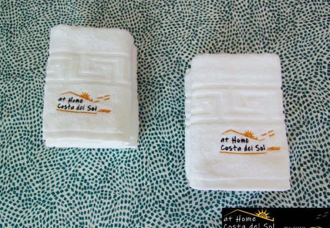 Ferienwohnung in Nerja - Jimena Huelva Apartment im Zentrum von Nerja Ferienwohnung in Nerja - Jimena Huelva Apartment im Zentrum von Nerja