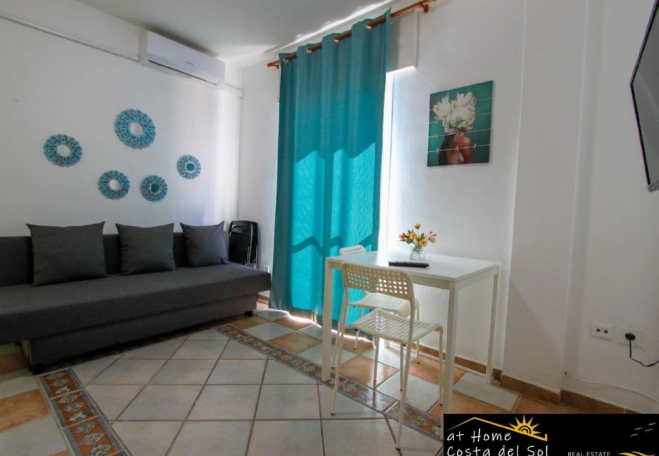 Ferienwohnung in Nerja - Jimena Huelva Apartment im Zentrum von Nerja