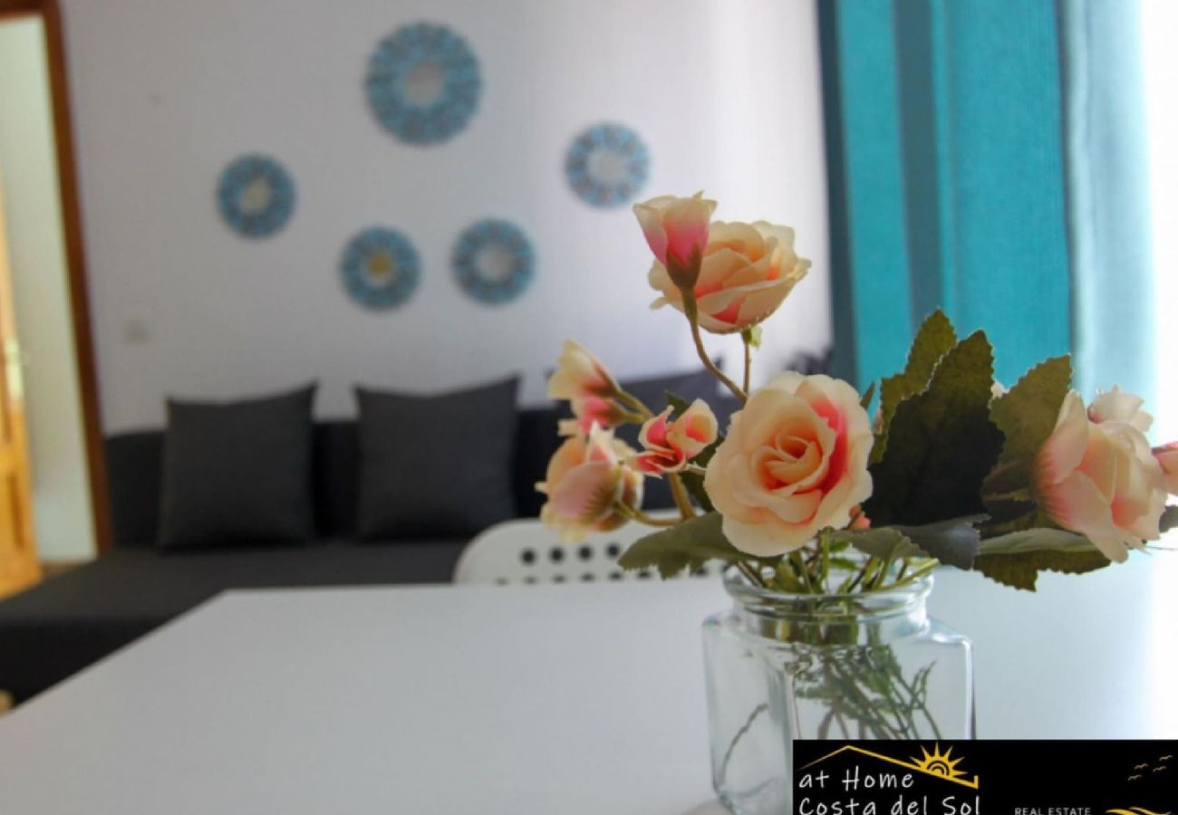 Ferienwohnung in Nerja - Jimena Huelva Apartment im Zentrum von Nerja