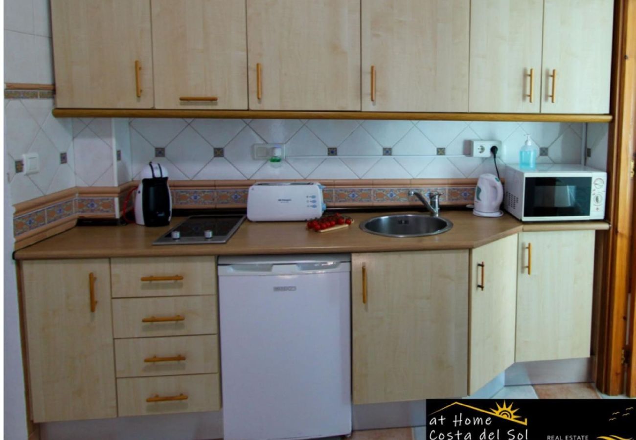 Ferienwohnung in Nerja - Jimena Huelva Apartment im Zentrum von Nerja