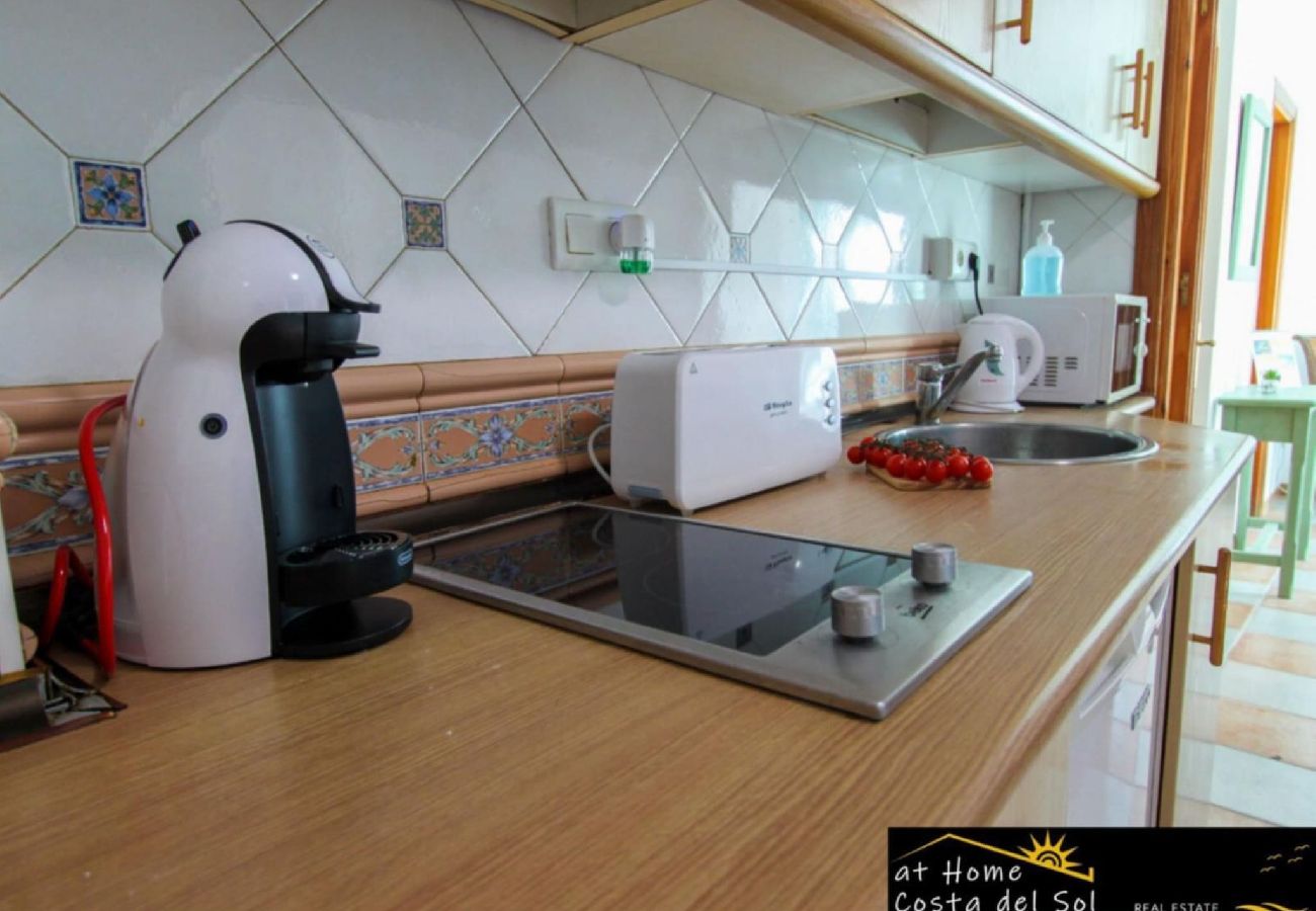Ferienwohnung in Nerja - Jimena Huelva Apartment im Zentrum von Nerja