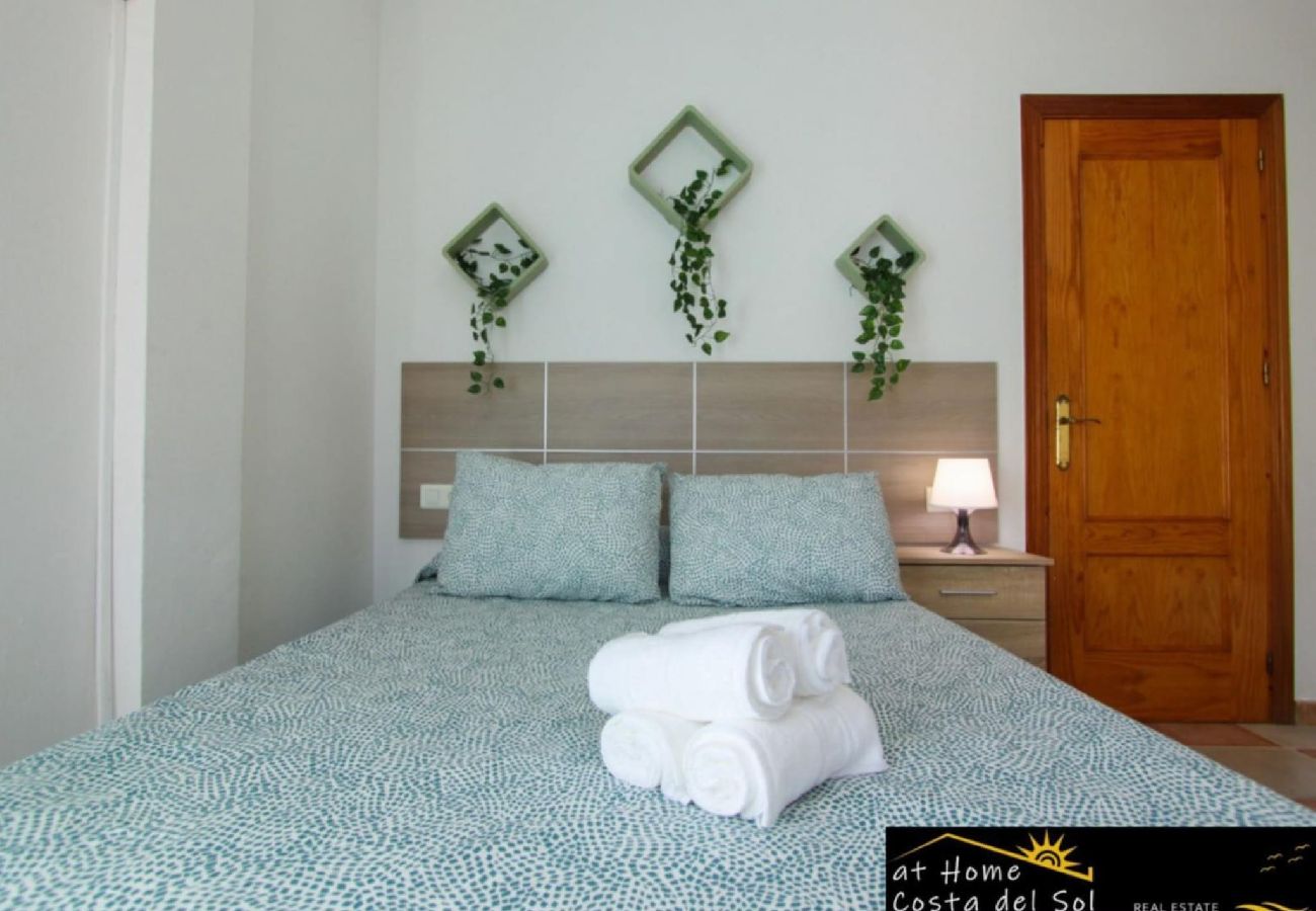 Ferienwohnung in Nerja - Jimena Huelva Apartment im Zentrum von Nerja