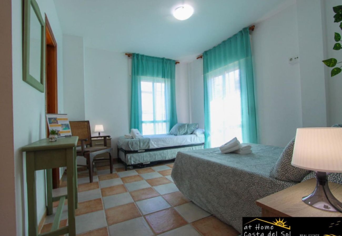 Ferienwohnung in Nerja - Jimena Huelva Apartment im Zentrum von Nerja