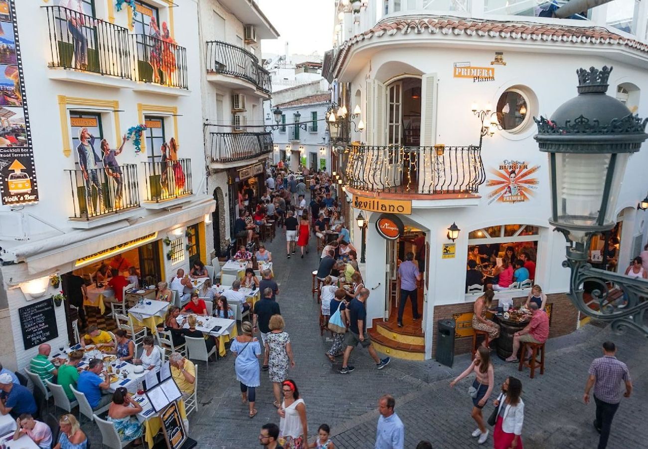 Ferienwohnung in Nerja - Apartamento Jimena Sevilla no centro de Nerja