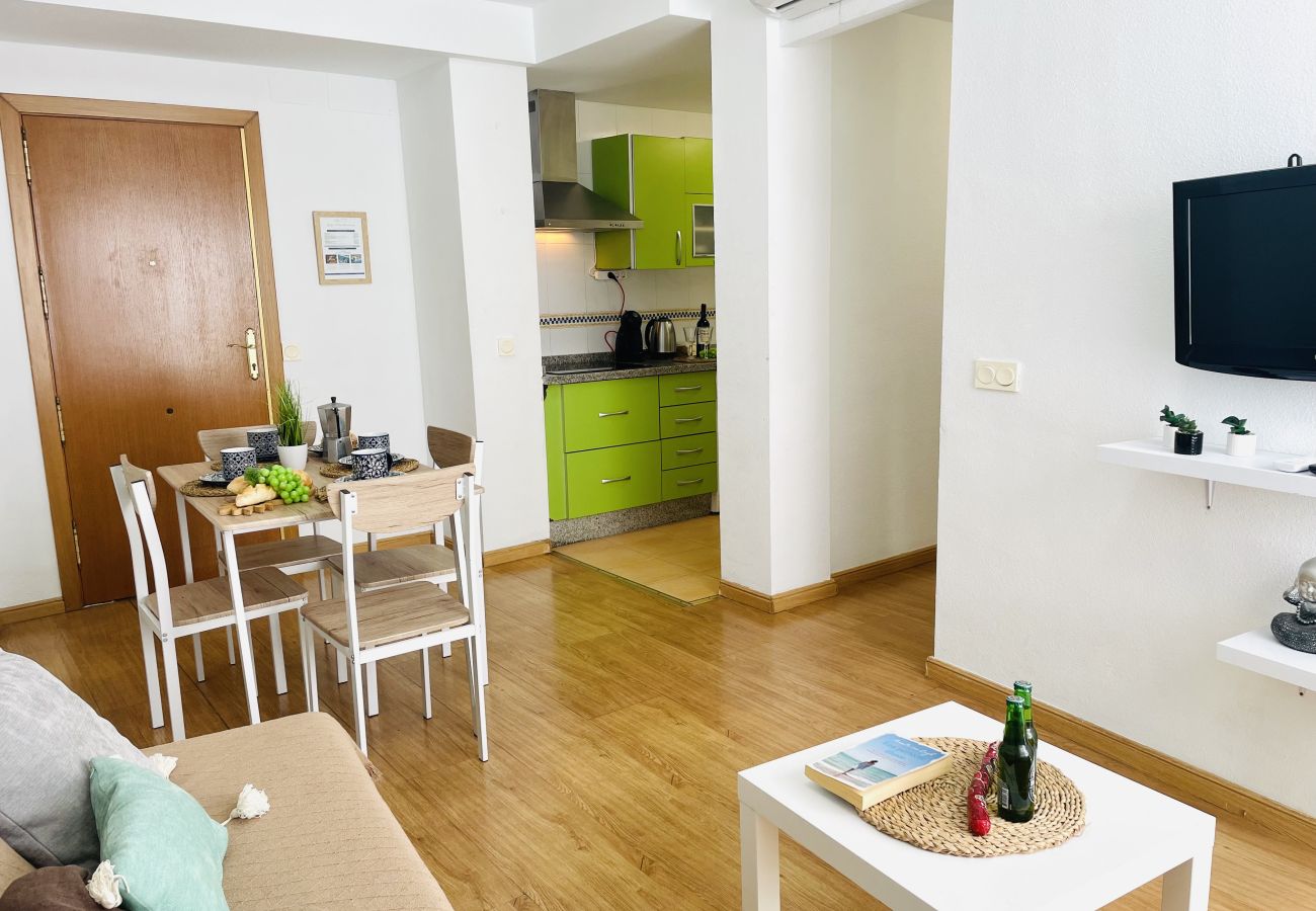 Ferienwohnung in Nerja - Segelboot-Apartment im Zentrum von Nerja