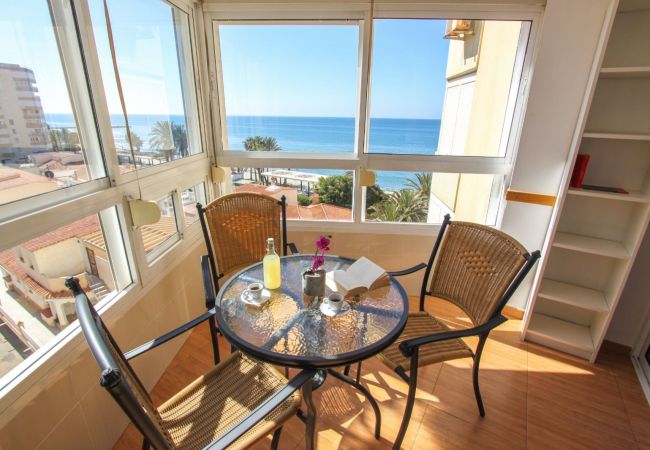 Ferienwohnung in Torrox Costa - Apartment America 1. Strandlinie Ferienwohnung in Torrox Costa - Apartment America 1. Strandlinie