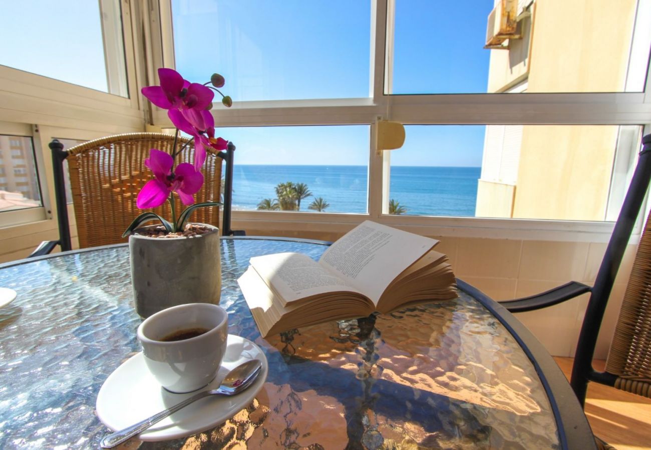 Ferienwohnung in Torrox Costa - Apartment America 1. Strandlinie