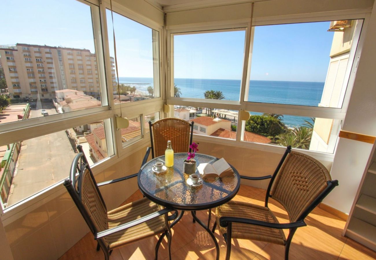 Ferienwohnung in Torrox Costa - Apartment America 1. Strandlinie