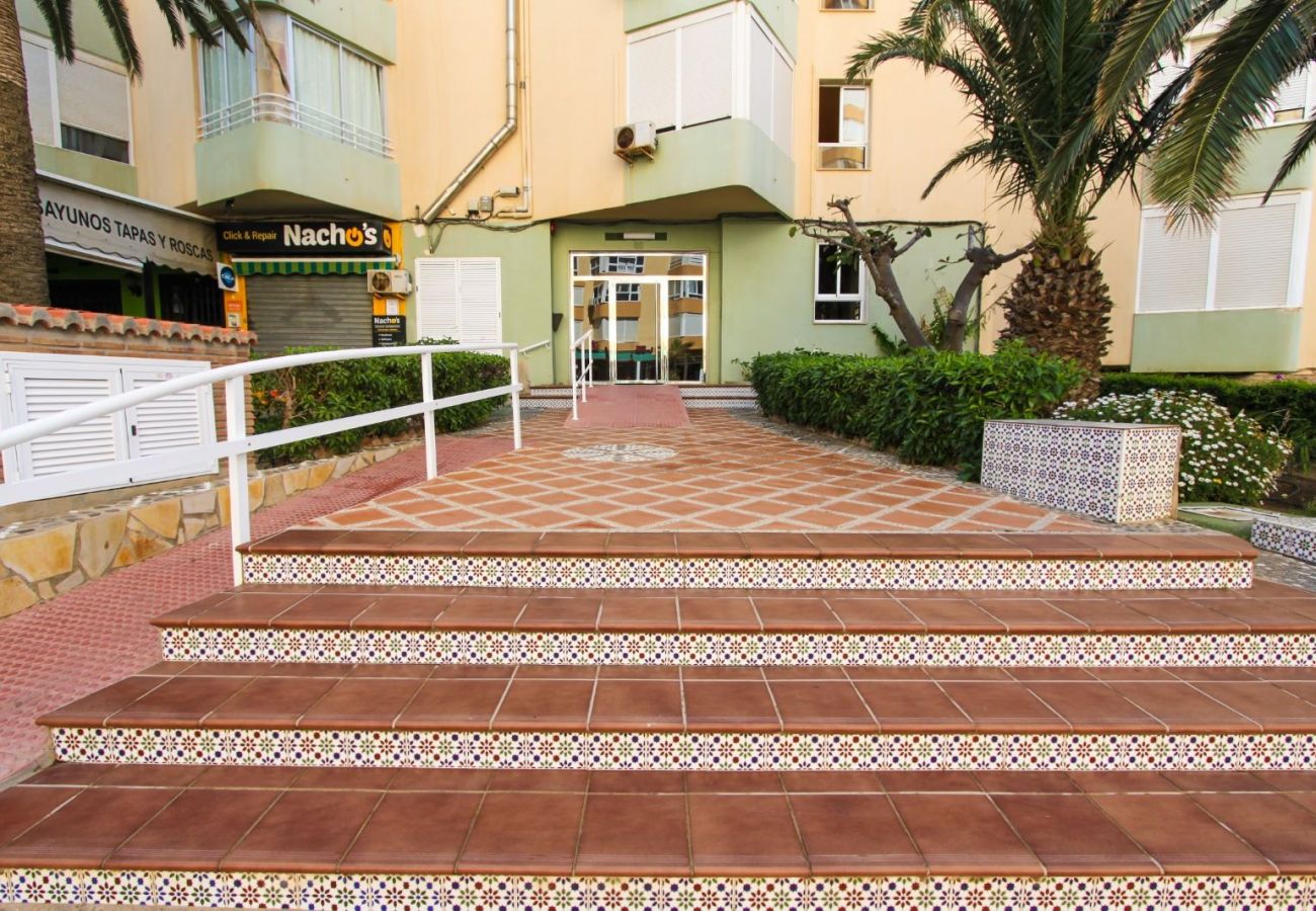 Ferienwohnung in Torrox Costa - Apartment America 1. Strandlinie