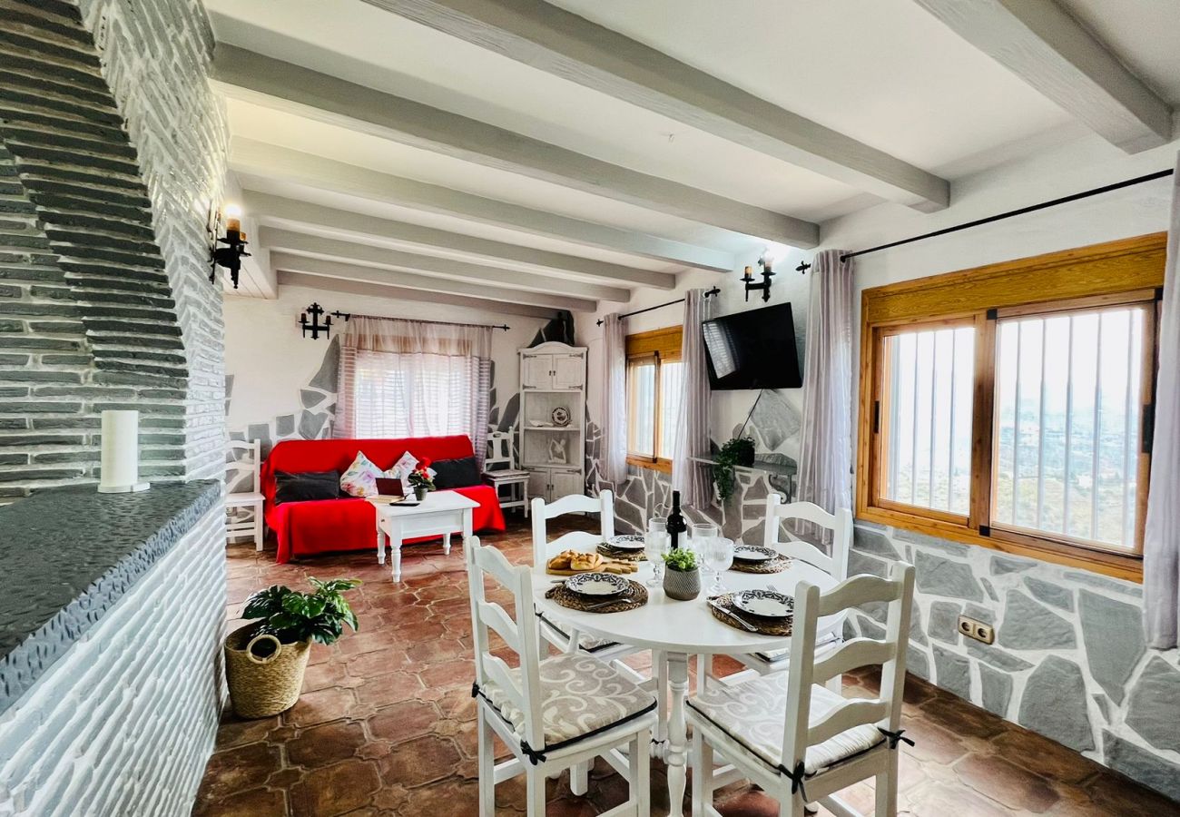 Ferienhaus in Torrox - Villa la Granja Beschreibung für dein Landhaus in Torrox